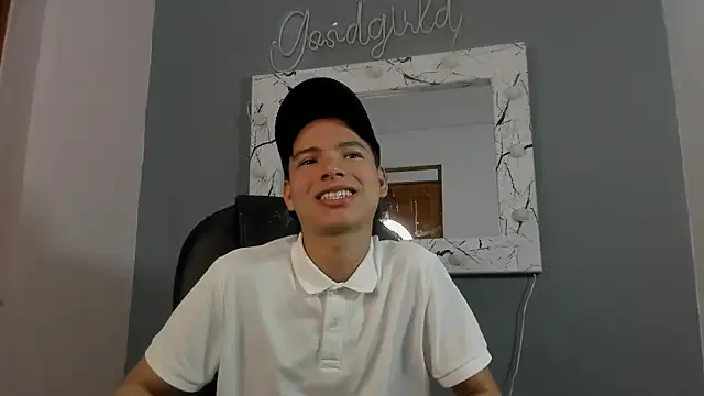 Victoria_Storm – webcam model profile photo Image 10