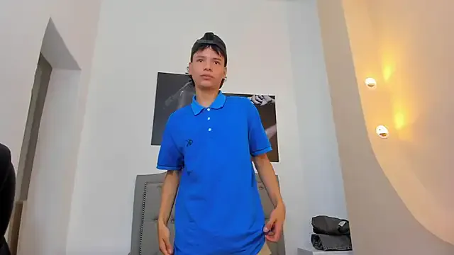 Victoria_Storm – webcam model profile photo Image 4