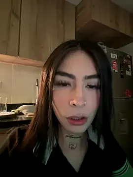 lunawolf21 – webcam model profile photo Image 18