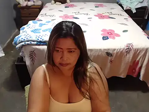 linxia_baby – webcam model profile photo Image 5