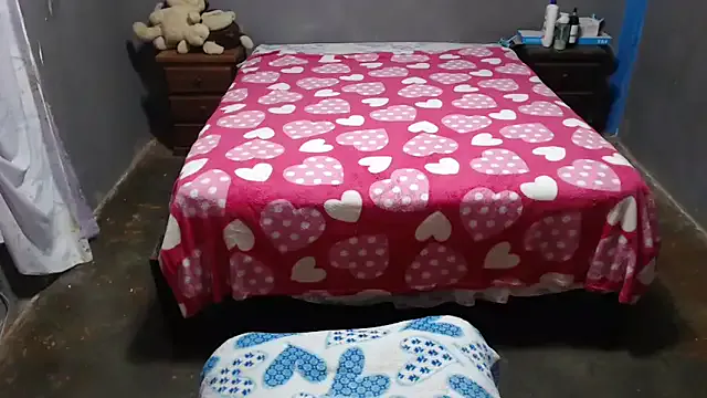 linxia_baby – webcam model profile photo Image 9