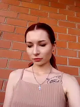 LedaBun – webcam model profile photo Image 2