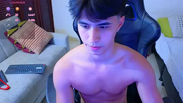 KimberlyWalthon – webcam model profile photo Image 10