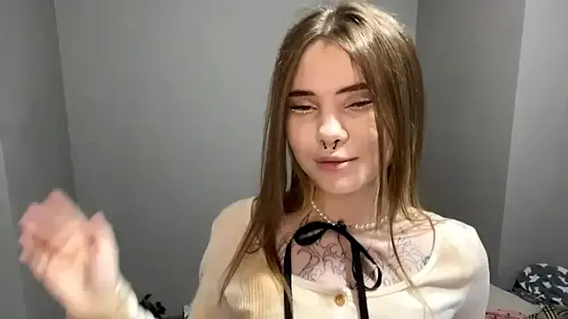 CarolinePepper Image 4