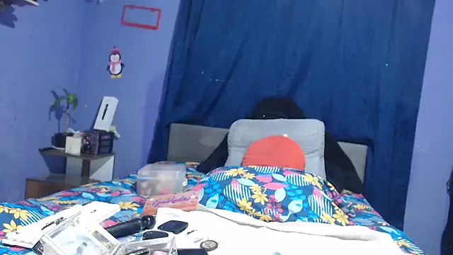 LyRoseuwu – webcam model profile photo Image 8