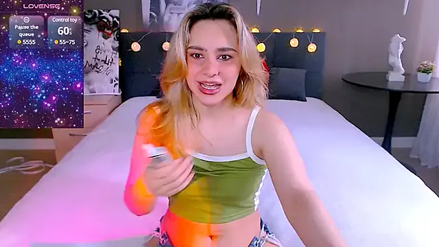 Alaiiia – webcam model profile photo Image 5