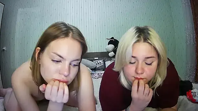 ChrisGirls Image 7