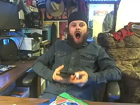 LEONAAx – webcam model profile photo Image 14