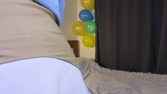 IORio2 – webcam model profile photo Image 6