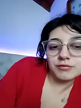 AdorableTina – webcam model profile photo Image 9