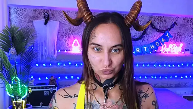 brendaliive – webcam model profile photo Image 13