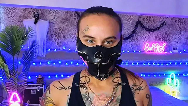 brendaliive – webcam model profile photo Image 8