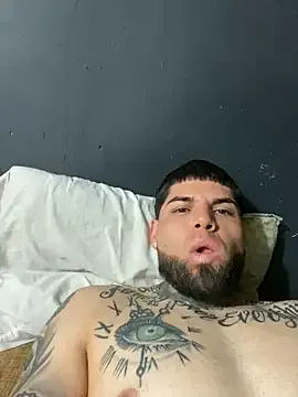 DickeyHogstuffin – webcam model profile photo Image 6