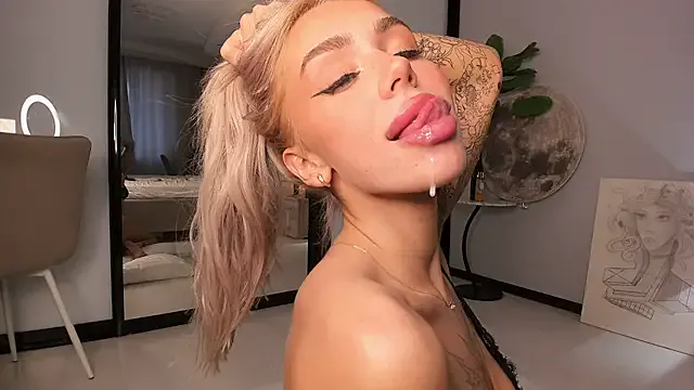 faith_xxsm – webcam model profile photo Image 9