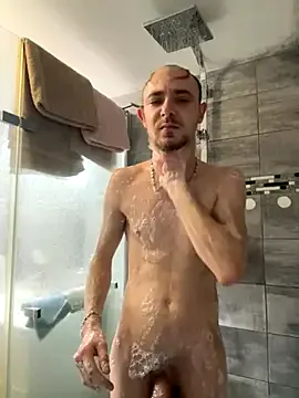 NatashaMooreXX – webcam model profile photo Image 3