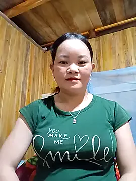 HeidyWillms – webcam model profile photo Image 6