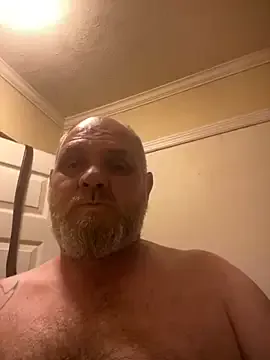 Perl44 – webcam model profile photo Image 3