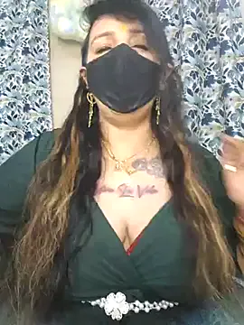 DeliaMarlow – webcam model profile photo Image 2