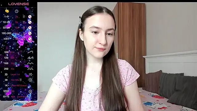 DeliaMarlow – webcam model profile photo Image 3