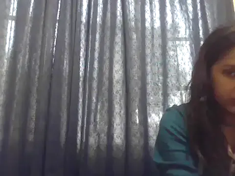 LiaRussel – webcam model profile photo Image 15