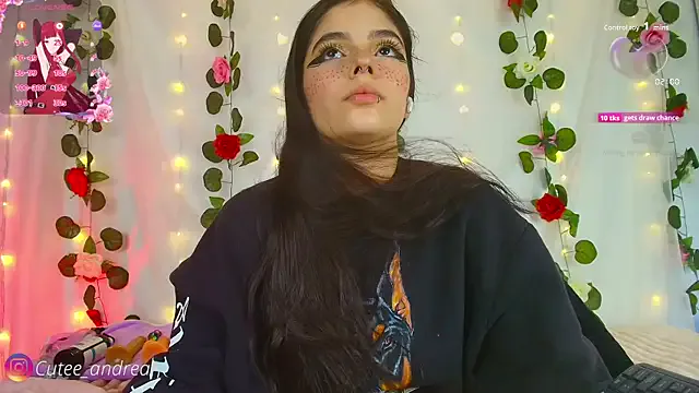 DeliaMarlow – webcam model profile photo Image 2