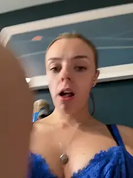 CuteBootyBabe21 – webcam model profile photo Image 4