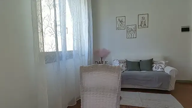 AngelicaBlues – webcam model profile photo Image 4