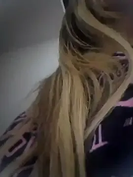 redhotKathy – webcam model profile photo Image 8