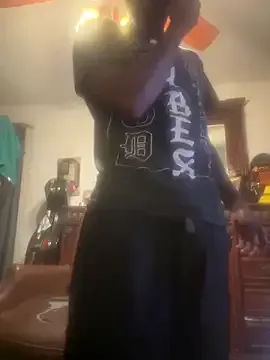 MadisonBecker – webcam model profile photo Image 2