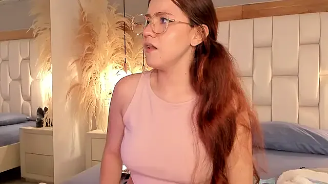 Deeptalkss – webcam model profile photo Image 18