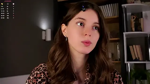 OctaviaFelicity – webcam model profile photo Image 14