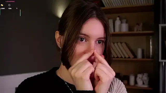 OctaviaFelicity – webcam model profile photo Image 16