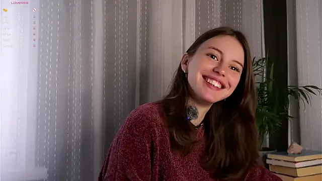 OctaviaFelicity – webcam model profile photo Image 7