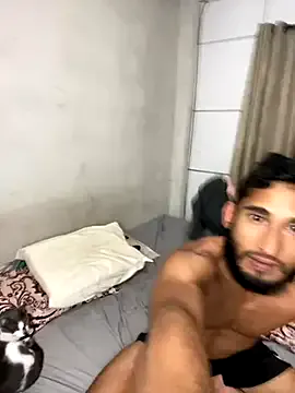 Iron_tous – webcam model profile photo Image 6