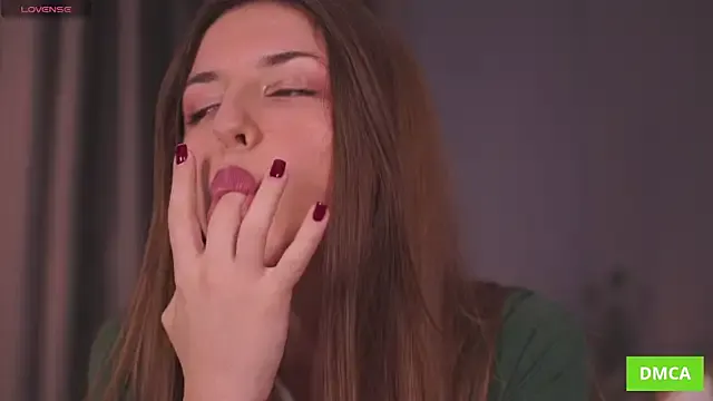 Ophelia_Winter – webcam model profile photo Image 12