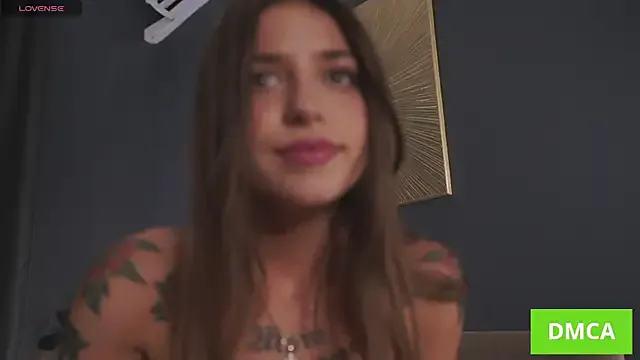 Ophelia_Winter – webcam model profile photo Image 9