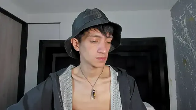 DereckCooperr – webcam model profile photo