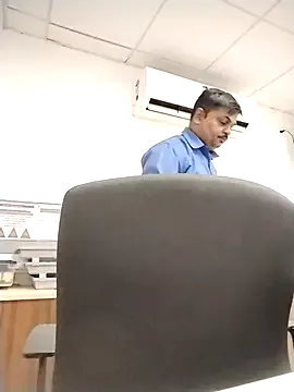 Desi_Lodo_Gujju_Boy Image 4