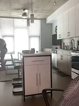 Emilia0606 – webcam model profile photo Image 8