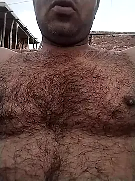 ItsVi – webcam model profile photo Image 3