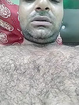 ItsVi – webcam model profile photo Image 6