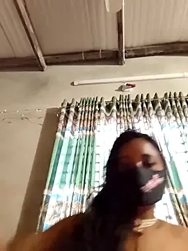 RoseDelic – webcam model profile photo Image 10