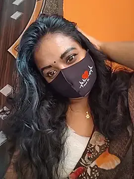 RoseDelic – webcam model profile photo Image 6