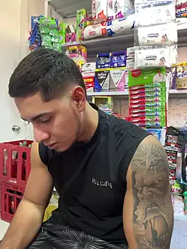 dirtypub – webcam model profile photo Image 15