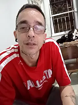 renataleclair – webcam model profile photo Image 2