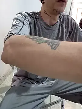 renataleclair – webcam model profile photo Image 3