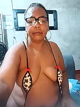 yueyue2003 – webcam model profile photo Image 13