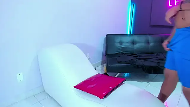 KimiKoda – webcam model profile photo Image 11