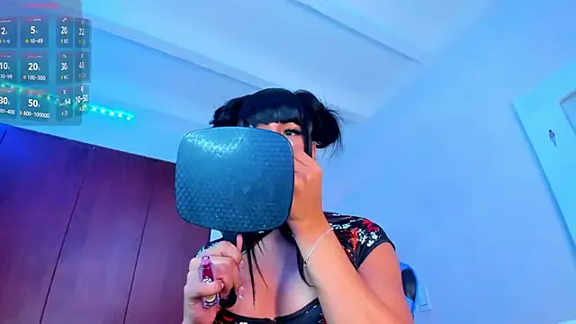 PrincessVictoriaDiamond – webcam model profile photo Image 16
