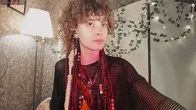 ZaraKnox – webcam model profile photo Image 10